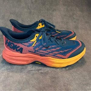 Hoka One One Speedgoat 5 running shoes blue coral orange 8.5 New